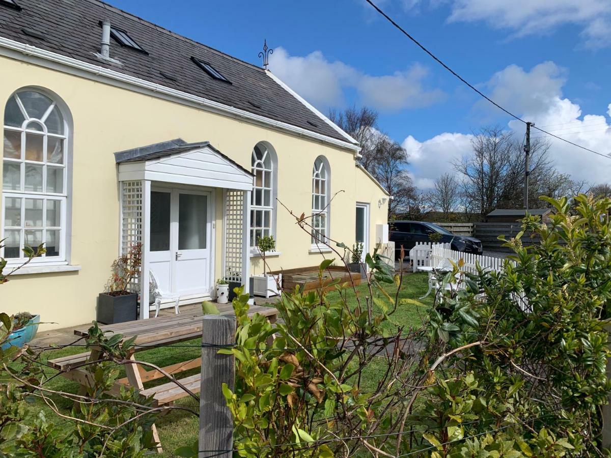 Вилла The Chapel House & Hot Tub Эндрас Экстерьер фото